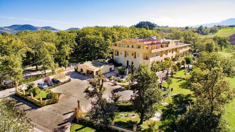 Elia Hotel Buccino Esterno foto