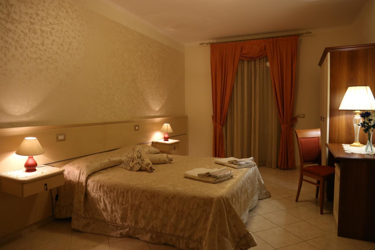 Elia Hotel Buccino Esterno foto